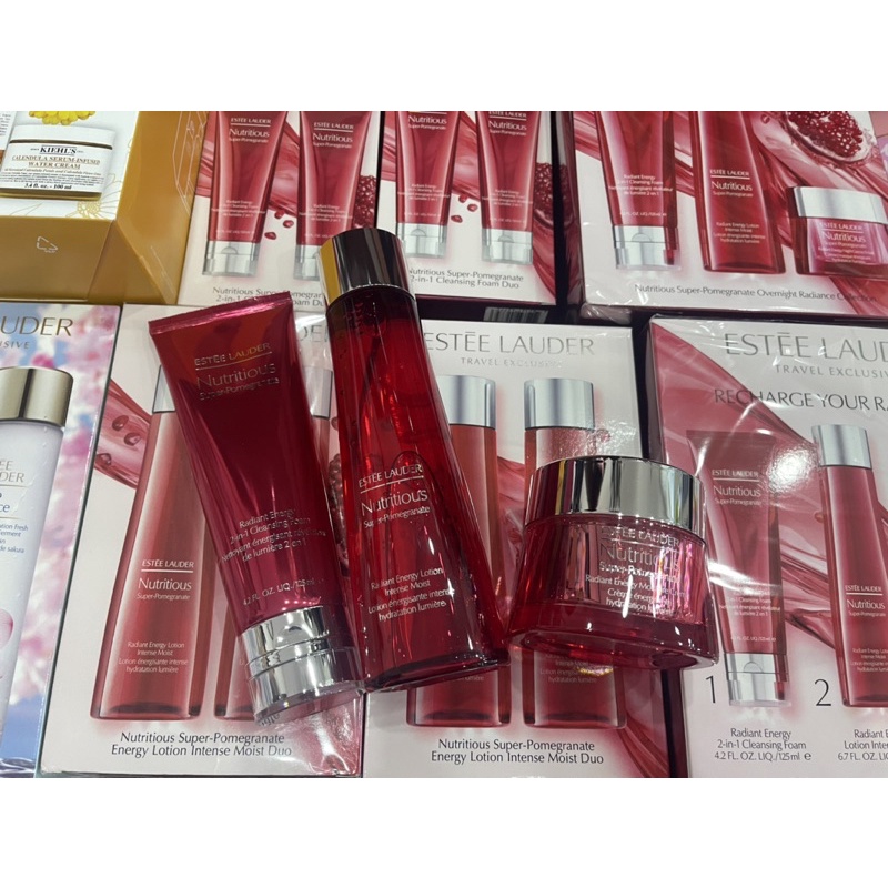 Bộ chăm sóc da Estee lauder lựu đỏ