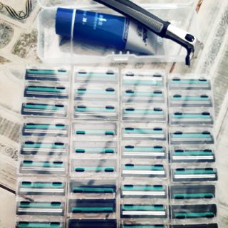 Combo 36 lưởi dao cao và cán cạo tặng geo làm mềm
