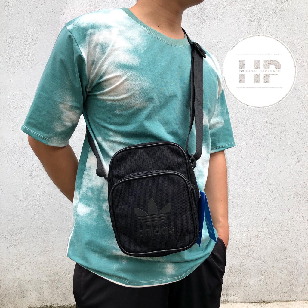 [ ẢNH THẬT ] Túi Đeo Chéo 3 Lá Nam/Nữ Originals Mini Vintage vải ( đen chữ đen) - ST1838 | BigBuy360 - bigbuy360.vn