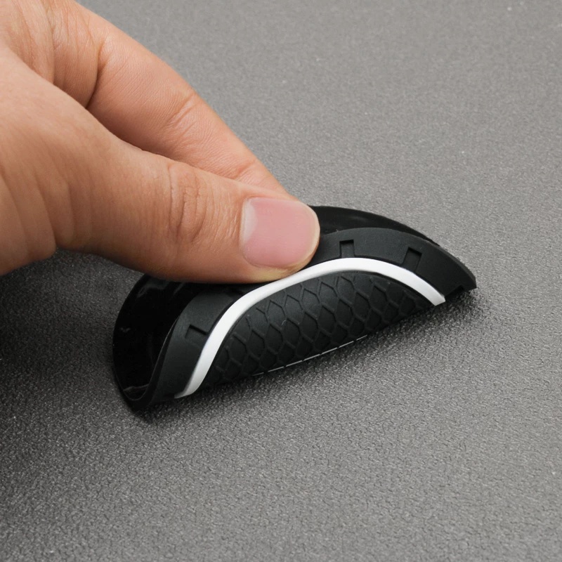 Set 2 Miếng Lót Cốc Nước Trên Xe Hơi Bằng Silica Gel Chống Trượt Dành Cho Mitsubishi Xpander Mirage Lancer Pajero ASX Outlander