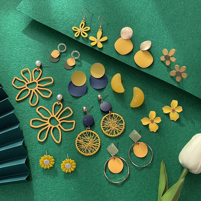 Khuyên tai tua rua phong cách retro kiểu dáng sáng tạo