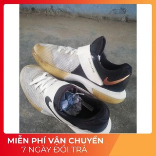 Sale [Real] Ả𝐍𝐇 𝐓𝐇Ậ𝐓 𝐒𝐈Ê𝐔 𝐒𝐀𝐋𝐄 Giày nike chính hãng size 43. Tốt Nhất . ! , ' ; ` : " ,