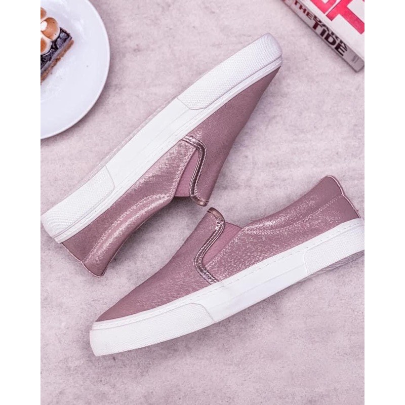 Giày slipon MIDAZ (Nữ) - W00051 | BigBuy360 - bigbuy360.vn