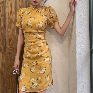 Váy sườn xám vàg hoa