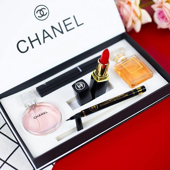 Bộ quà tặng mỹ phẩm Chanel 5 món