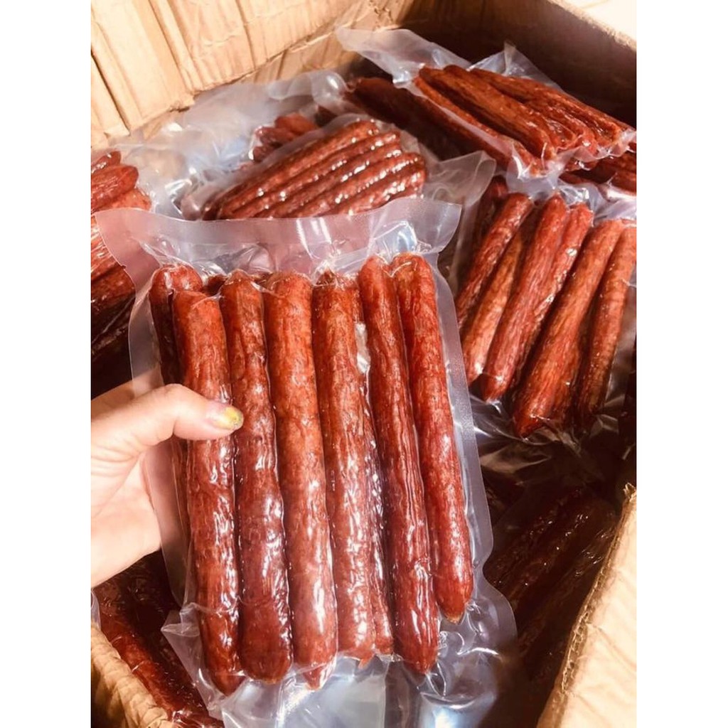 Lạp Xưởng loại dài Bến Tre 1KG nhiều thịt , đặc sản miền tây , vị rất ngon