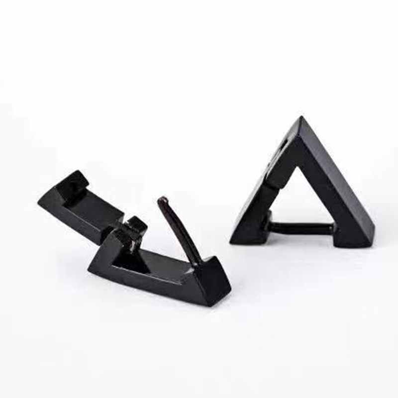 Bông Tai Hình Tam Giác Nhỏ Đơn Giản Phong Cách Punk Cho Nữ