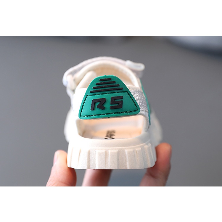 Xăng đan Đế Mềm Chống Trượt Cho Bé Tập Đi