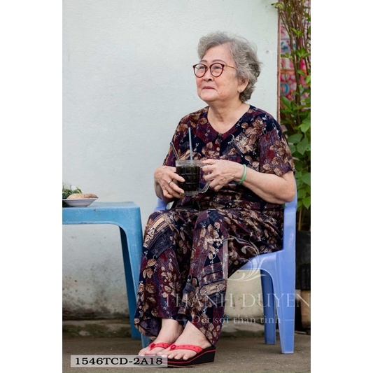 Đồ bộ bà ba vải tole lanh gài cúc có túi áo