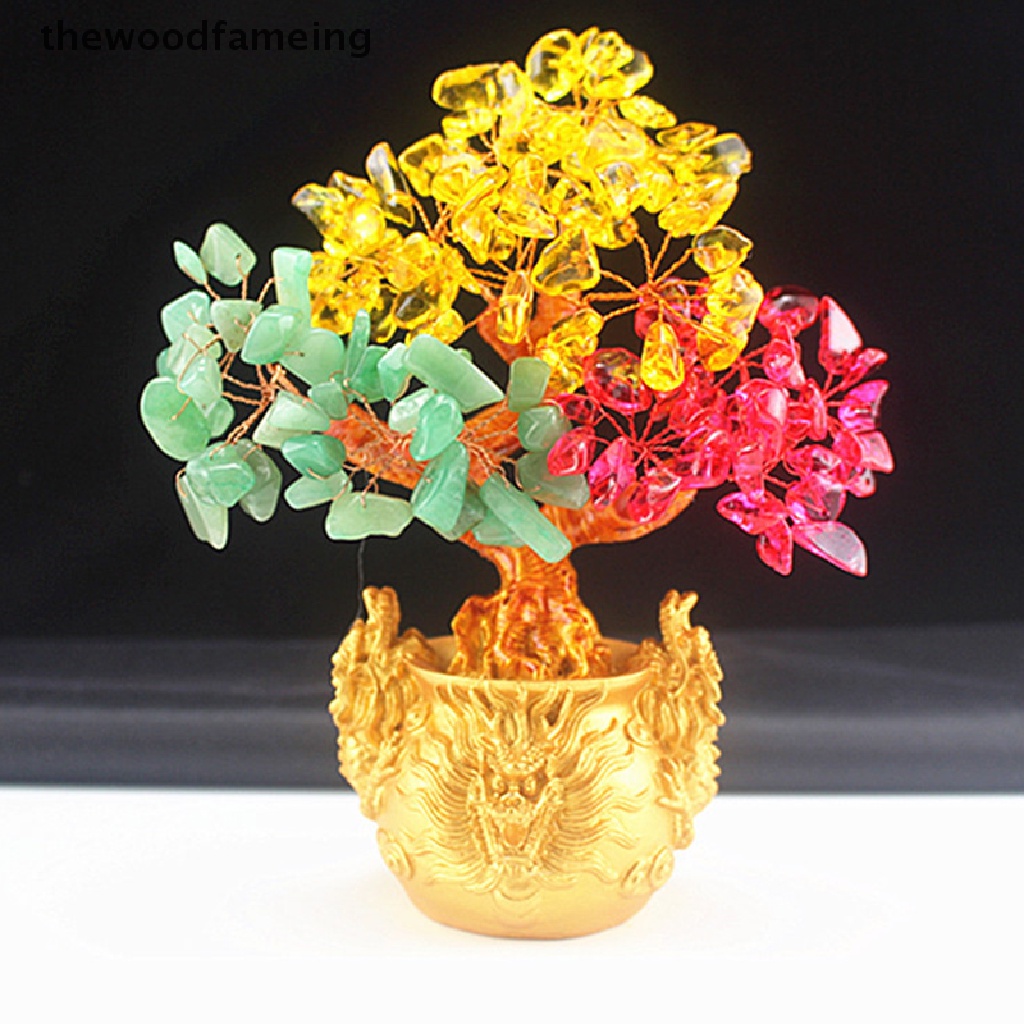 Cây đính đá và thạch anh pha lê đem lại may mắn và tiền tài thích hợp làm quà tặng