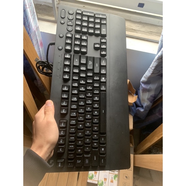 Phím led logitech g213 chính hãng hàng còn bảo hành