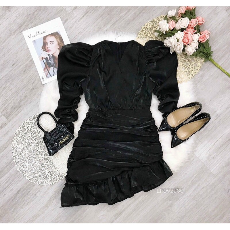 Đầm body nhúng bèo tà xéo tay dài