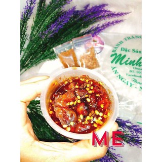 1 bịch bánh tráng me thơm ngon hấp dẫn, bánh tráng mở hành