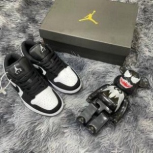 Giày sneaker Jordan Panda cao cấp full box, giày thể thao nam nữ cố thấp đẹp màu đen trắng, xám trẻ trung, sành điệu M6