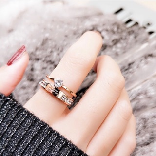 Nhẫn titan nữ đính đá sang chảnh