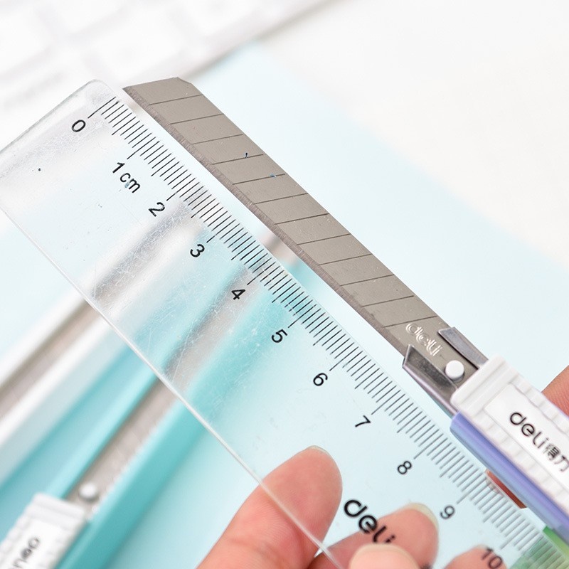 Dao cắt giấy/khăn phòng phẩm SK5 bằng gỗ