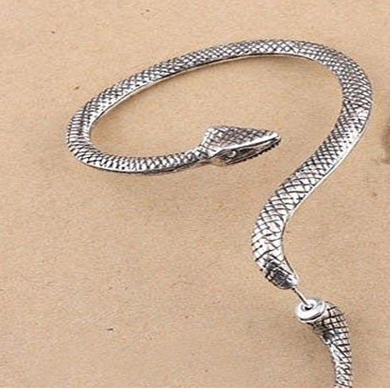 Khuyên vành tai hình rắn phong cách gothic cá tính độc đáo