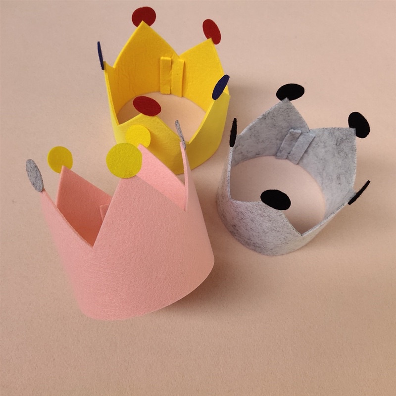 Mũ vương miện chất dạ by LemonDecor- gắn tuổi-tên bé theo yêu cầu