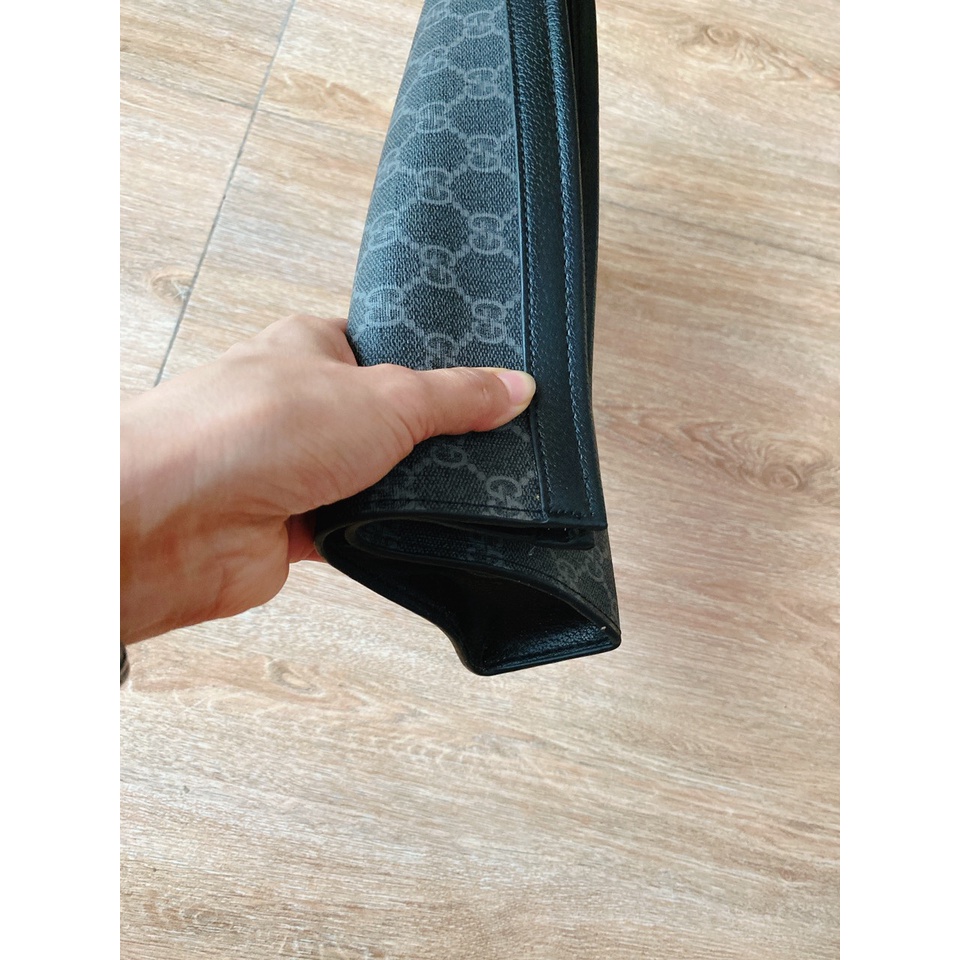 Cluth Cầm Tay Chữ G Full Box Đế Rộng Rosabeli