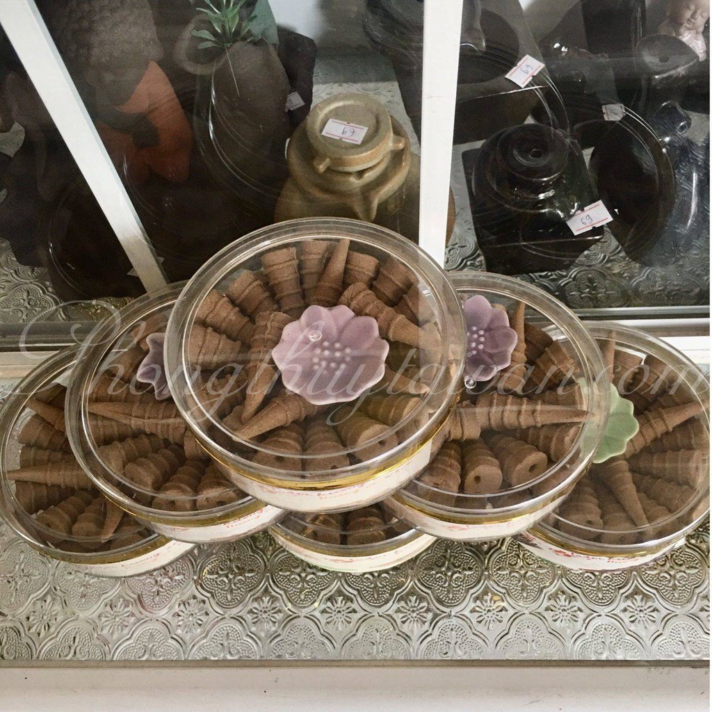 Nhang Nụ trầm Huế🌱 35 nụ hộp Meca (tặng khay sứ ) | BigBuy360 - bigbuy360.vn