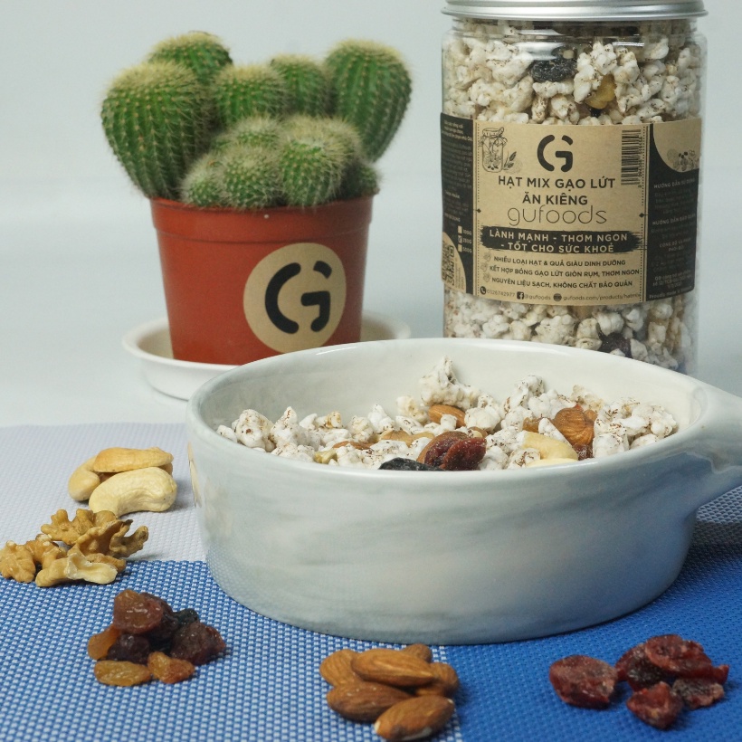 Granola siêu hạt dinh dưỡng mix gạo lứt ăn kiêng GUfoods - Lành mạnh, Thơm ngon, Tốt cho sức khoẻ