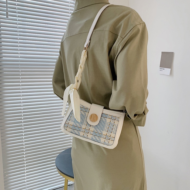 Túi đeo chéo nhỏ họa tiết sọc caro thời trang mùa hè 2021 cho nữ