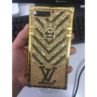 ỐP LƯNG LV CAO CẤP