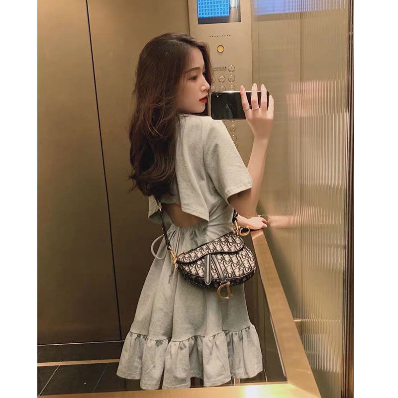 Đầm phối bèo xinh xắn dành cho nữ