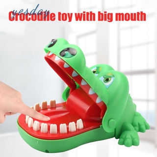 Bộ Đồ Chơi Hàm Cá Sấu Vui Nhộn Cho Gia Đình