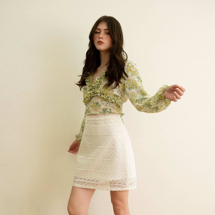 Chân Váy Ren Chữ A Màu Trắng EDINI - V384 | BigBuy360 - bigbuy360.vn