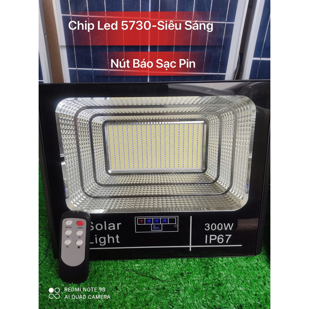 Đèn Led Pha Năng Lượng Mặt Trời 300w, 200W,100W,IP67. Sáng Liên Tục 12h, Có Nút Báo Sạc Pin