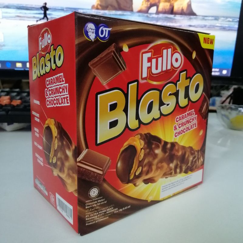 Bánh Xốp Socola Fullo Blasto Hộp 15 Gói*18G