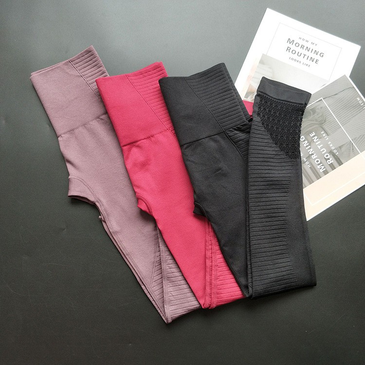 Quần thể thao nữ màu trơn cạp cao thoáng khí | BigBuy360 - bigbuy360.vn