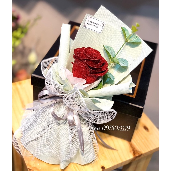 Bó 1 bông nhũ kim tuyến mix lá táo