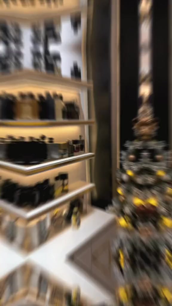 𝐍𝐮̛𝐨̛́𝐜 𝐡𝐨𝐚 𝐧𝐮̛̃ 𝐆𝐮𝐨̂́𝐜 đ𝐞𝐧 𝐆𝐨𝐨𝐝 𝐆𝐢𝐫𝐥 𝐂𝐚𝐫𝐨𝐥𝐢𝐧𝐚 𝐇𝐞𝐫𝐫𝐞𝐫𝐚 𝐄𝐃𝐏 𝟖𝟎𝐦𝐥 full | BigBuy360 - bigbuy360.vn