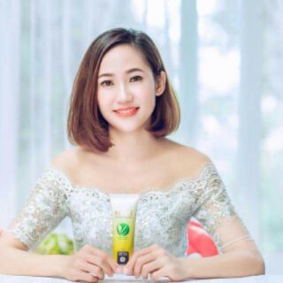 Sữa rửa mặt thảo dược Riori