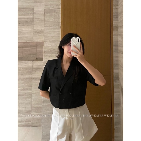 Áo khoác vest dáng lửng đệm vai khoét lưng vải tex the.sweaterweather TSW