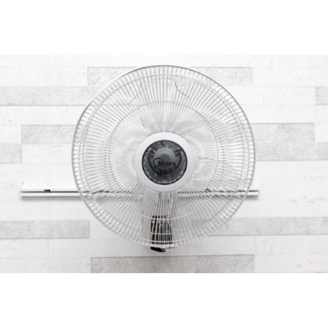 Quạt Treo Tường Midea Có Điều Khiển FW40-7JR