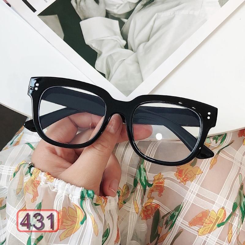 Gọng kính cận GM 2 chấm thời trang Hàn Quốc kèm sẳn tròng 0 độ chống ánh sáng xanh phù hợp với mọi form mặt TQ12 | BigBuy360 - bigbuy360.vn