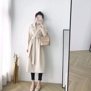 Áo dạ trắng