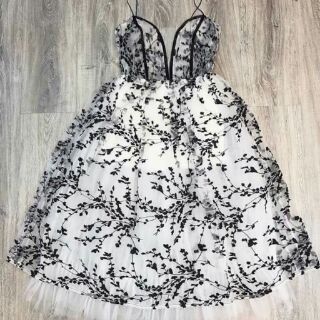 Đầm xòe phi mưa9O