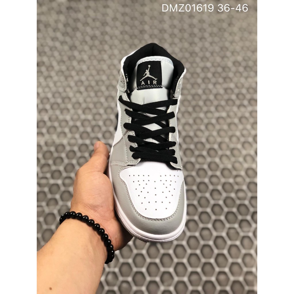 Jordan 1 generation Air Jordan 1 Low AJ1 Joe 1 Jordan 1 generation high top classic retro cultural leisure sports basketball shoes Sports Running Shoes