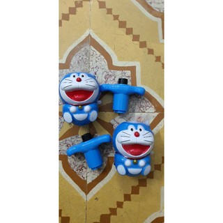 Con quay bóng phát sáng kèm nhạc