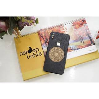 Miếng dán da skin iphone xs max - màu đen - trống đồng - d2