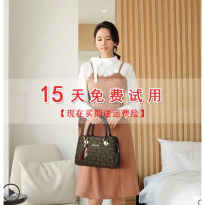 túi xách nữ trung niên