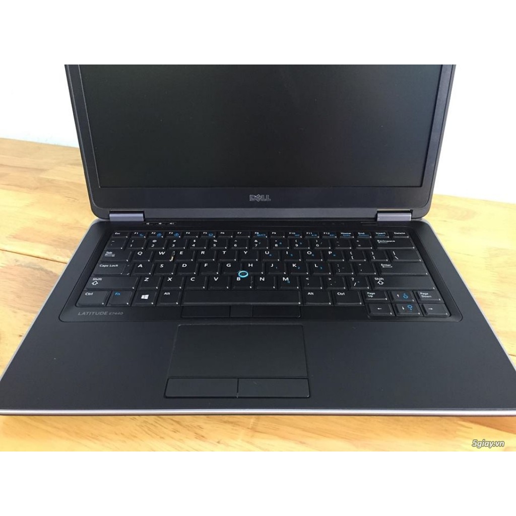 Dell 7440: i5/ 4g/ 128