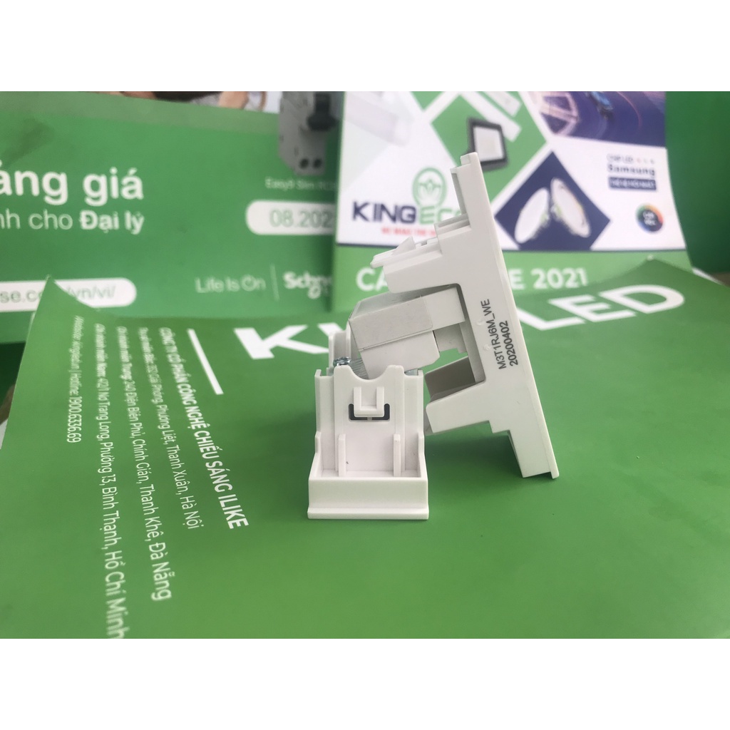 Ổ cắm điện, ổ mạng thoại tivi thiết bị điện Schneider Avataon A Hàng chính hãng Cao Cấp