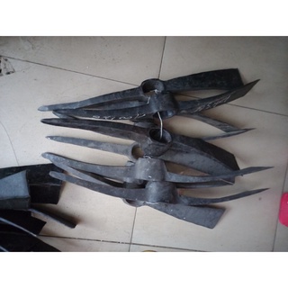 Cuốc chim 2 đầu cuốc đất bổ củi nhíp xe