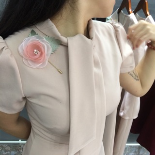 Váy thiết kế