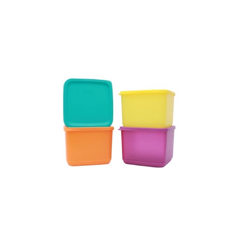 Hộp mát vuông 1L Tupperware